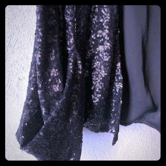 Sequinned Jacket with Drape Pockets - Picture 2 of 3